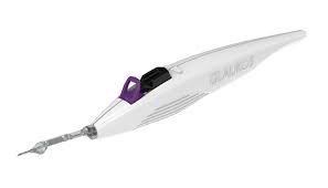 iStent trabecular micro-bypass stent used in MIGS glaucoma surgery